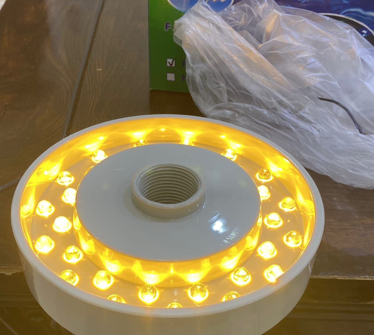 نوافير والمسابح